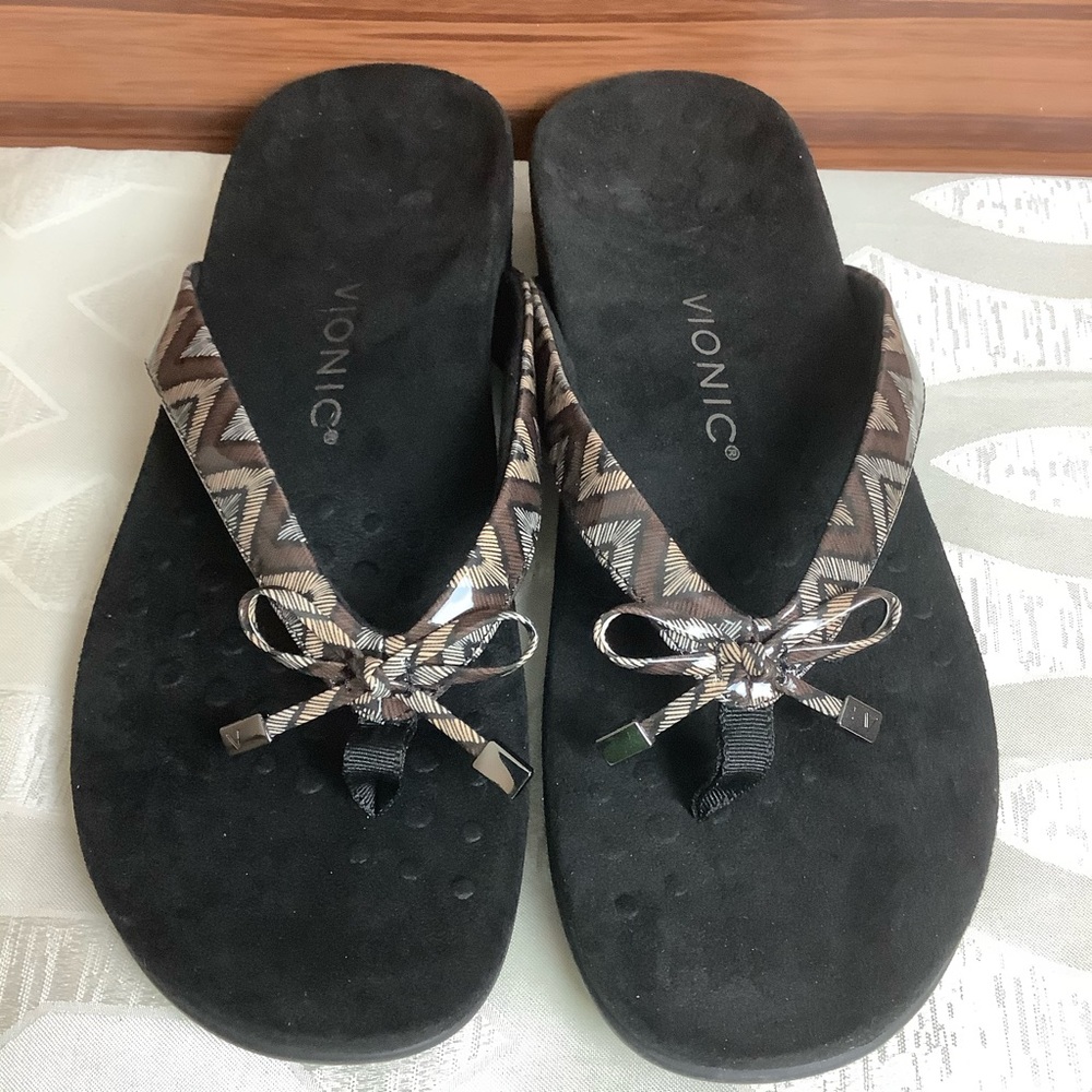 Vionic Rest Bella Ii Chevron Flip Flops - image 1